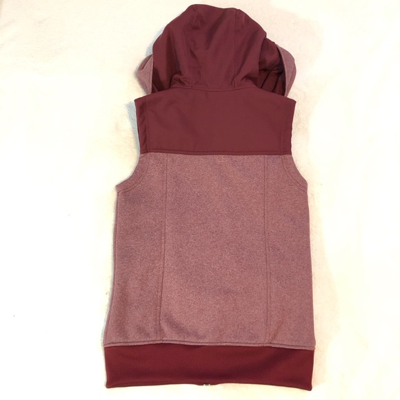 Burton Dry Ride Vest Womens Small Burgundy Full Zip Hood Snowboard Ski EUC - Picture 4 of 8